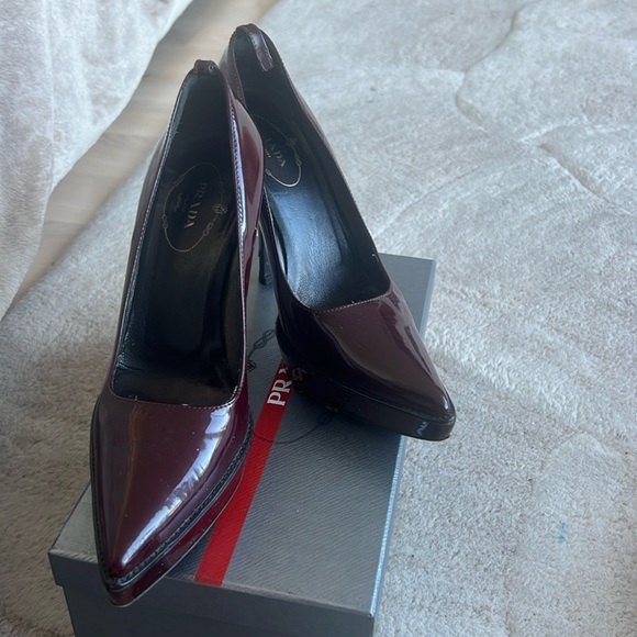 Prada woman shoes